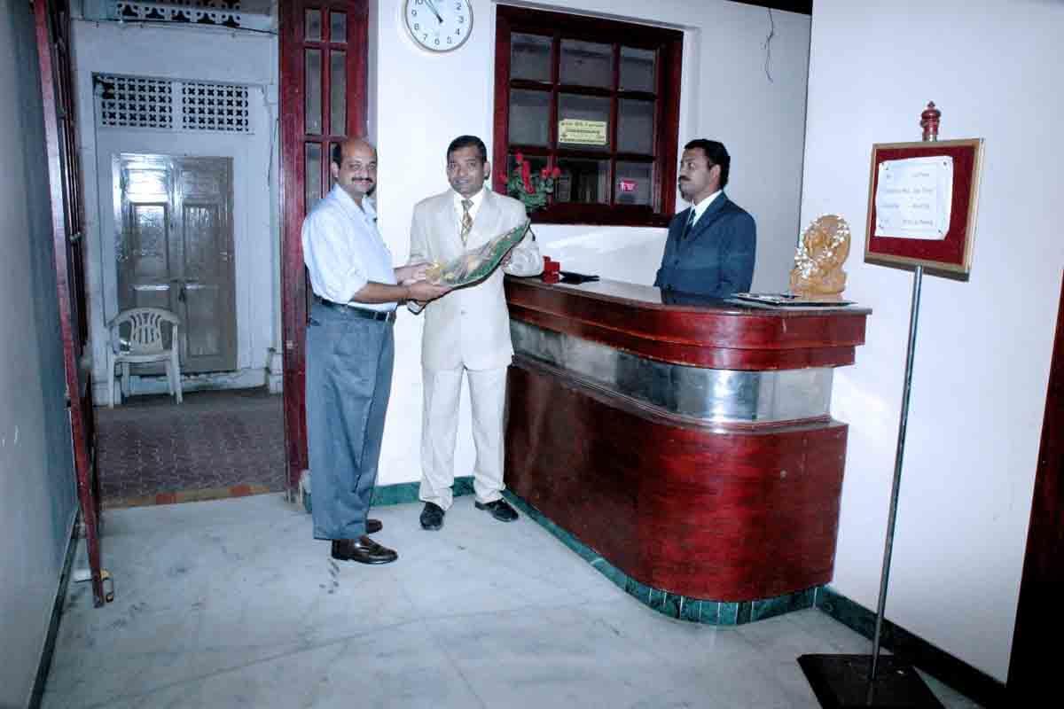 Parvathi Residency Hotel Nagercoil Bagian luar foto