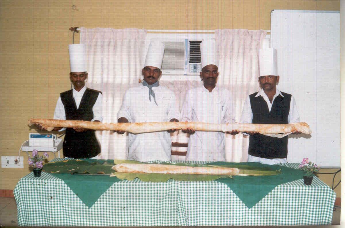 Parvathi Residency Hotel Nagercoil Bagian luar foto