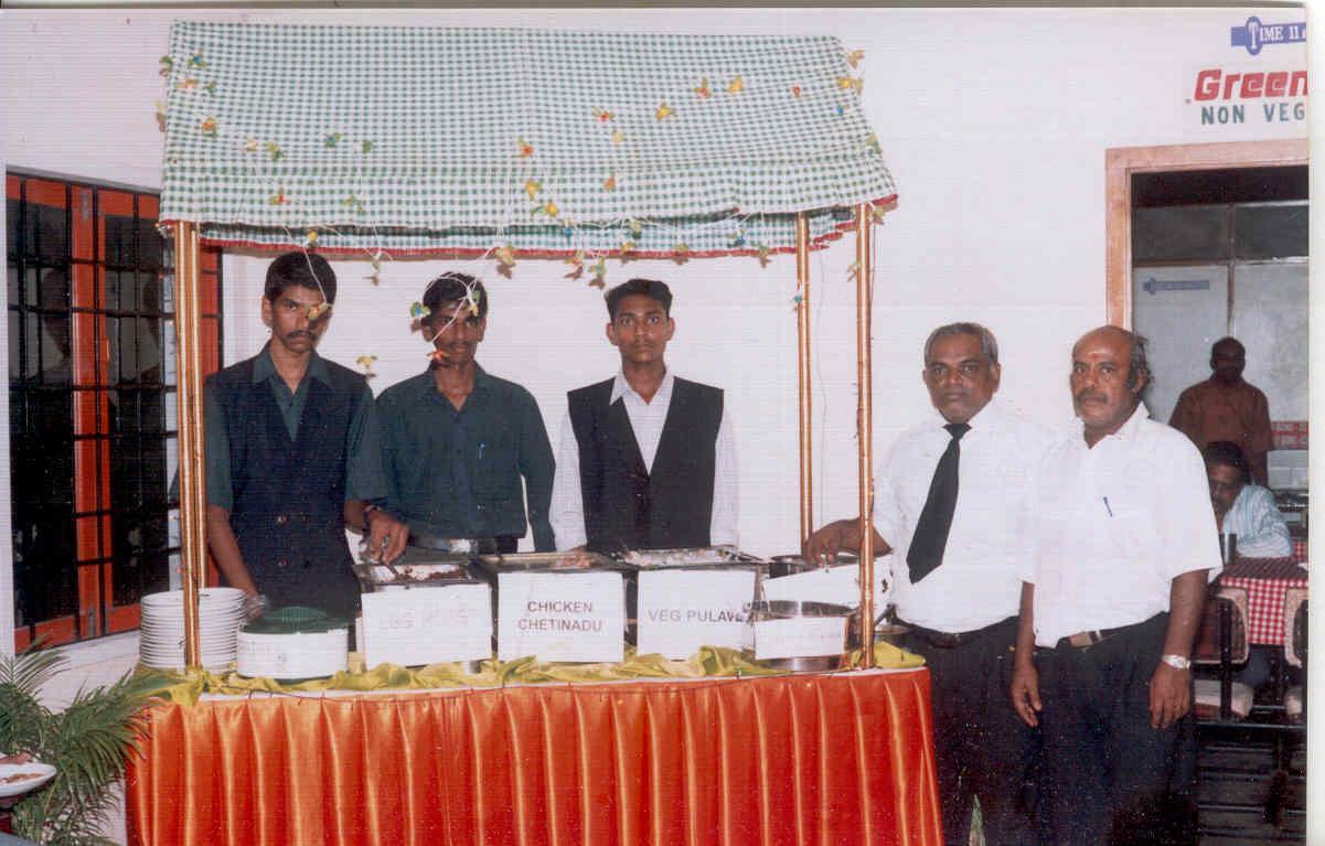 Parvathi Residency Hotel Nagercoil Bagian luar foto