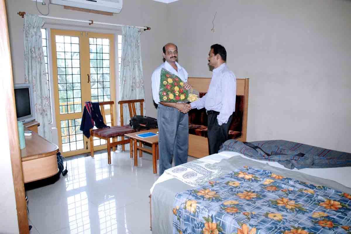 Parvathi Residency Hotel Nagercoil Bagian luar foto